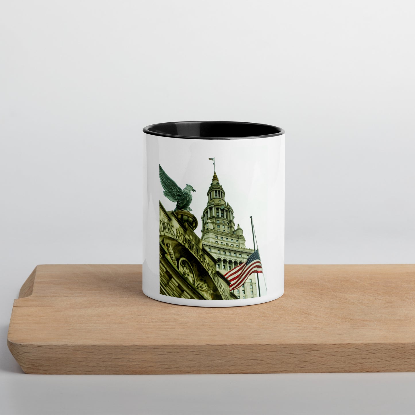 Picture Keepsake Gifts: Soldiers' Sailors' Monument Mug (with Color Inside)